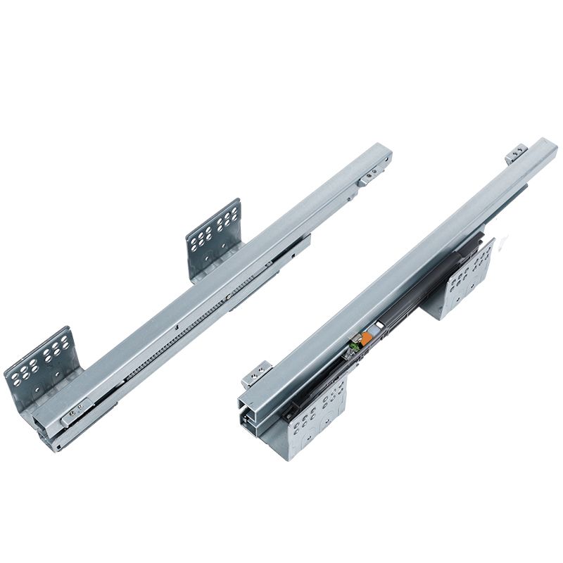 Undermount drawer slide for wire basket